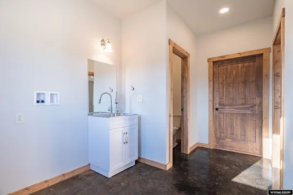 $498,000 | 341 Frontier Drive, Greybull, WY 82426