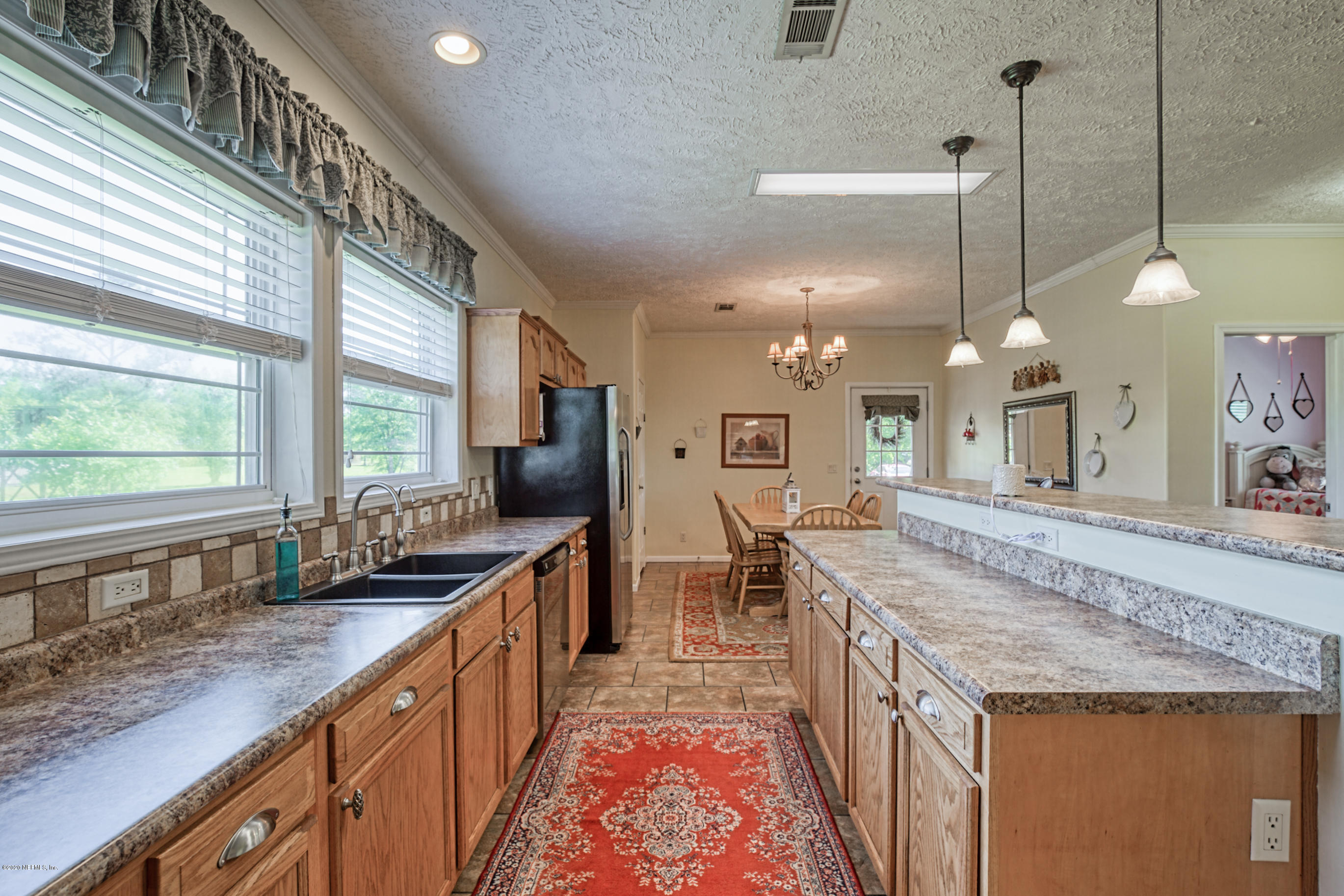 17754 Andrews Road Hilliard, FL 32046 - Photo 3 of 29 kitchen