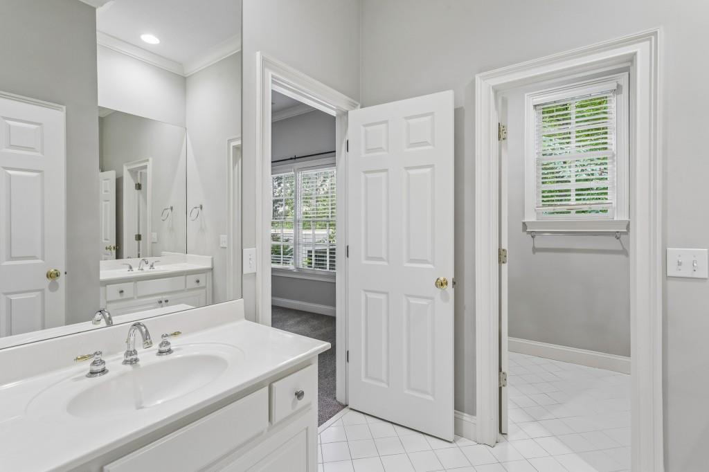2181 McKinley Road Northwest Atlanta, GA 30318 - Photo 54 of 75