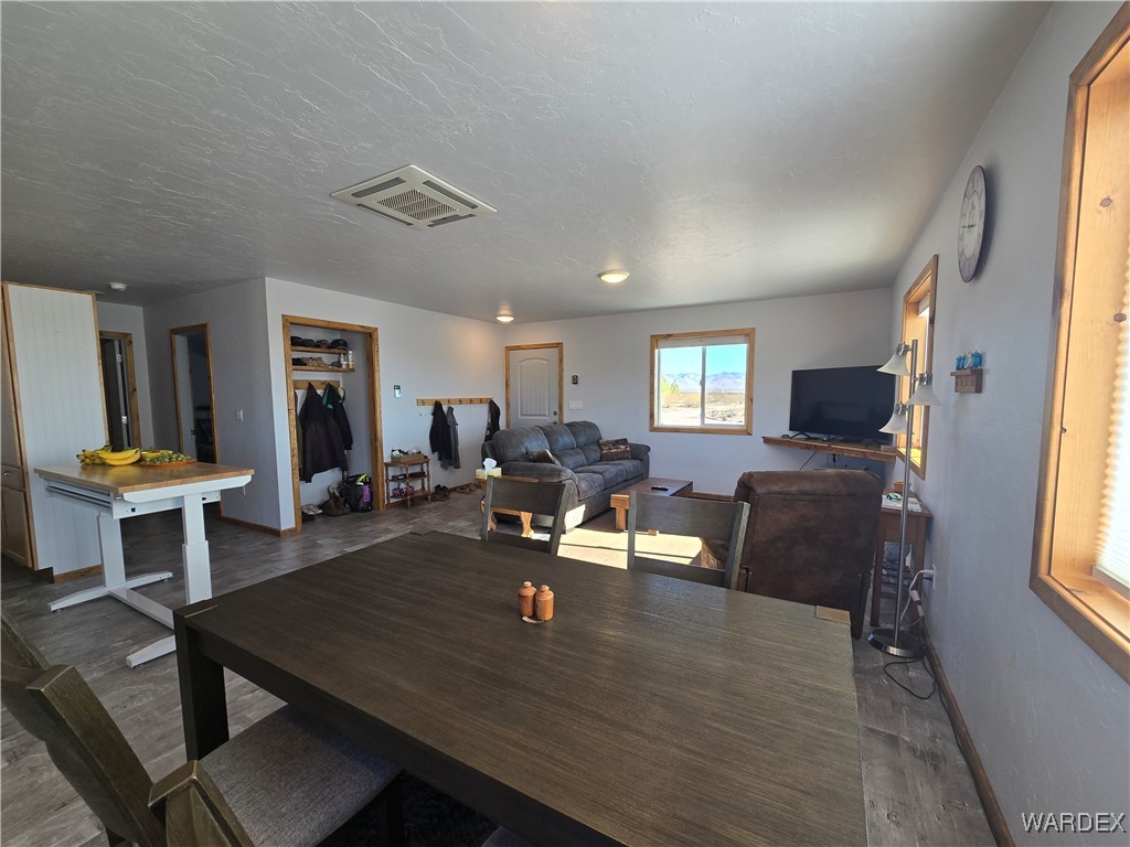 4937 Eden Road Golden Valley, AZ 86413 - Photo 43 of 97 Dining Area