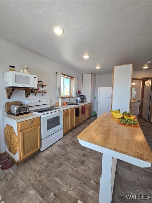 4937 Eden Road Golden Valley, AZ 86413 - Photo 45 of 97 Kitchen