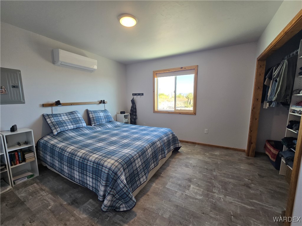 4937 Eden Road Golden Valley, AZ 86413 - Photo 56 of 97 Bedroom