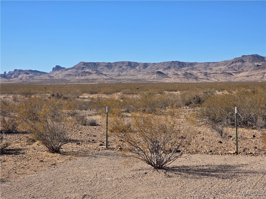 4937 Eden Road Golden Valley, AZ 86413 - Photo 88 of 97 View