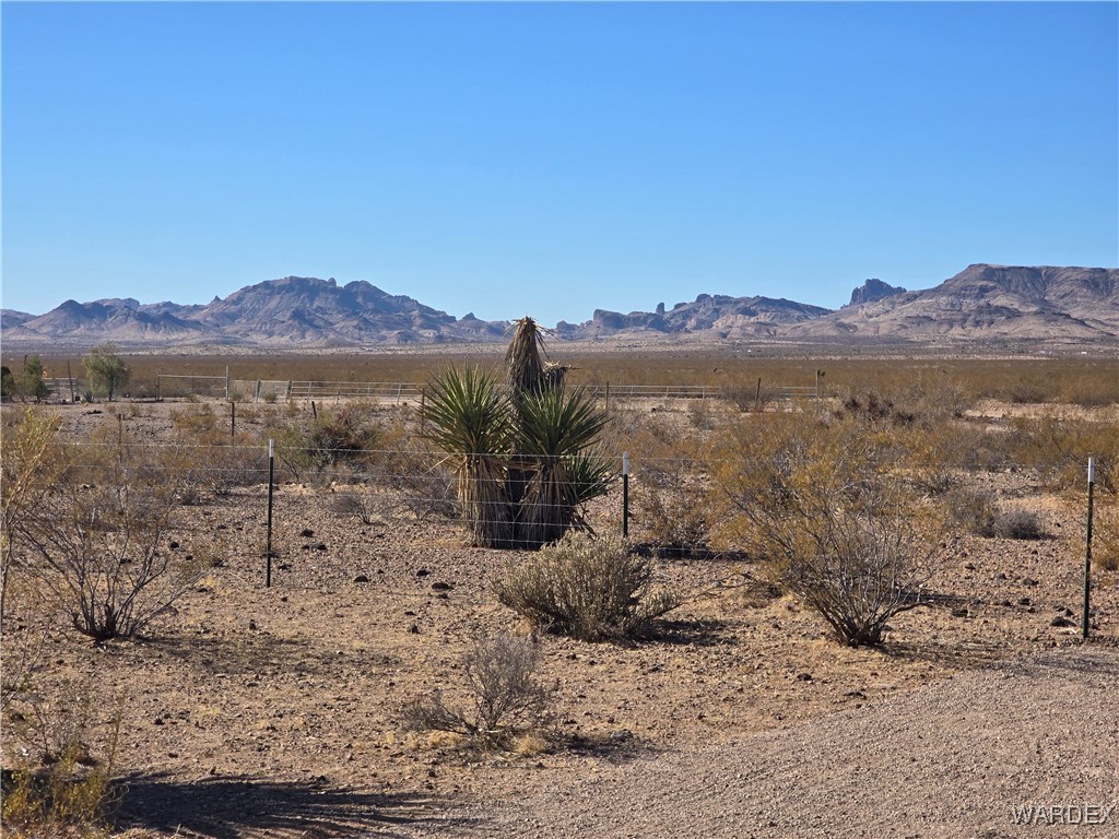 4937 Eden Road Golden Valley, AZ 86413 - Photo 89 of 97 View