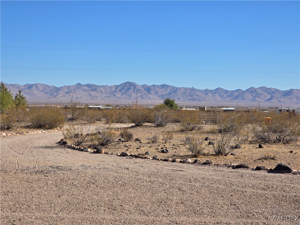 4937 Eden Road Golden Valley, AZ 86413 - Photo 91 of 97 View