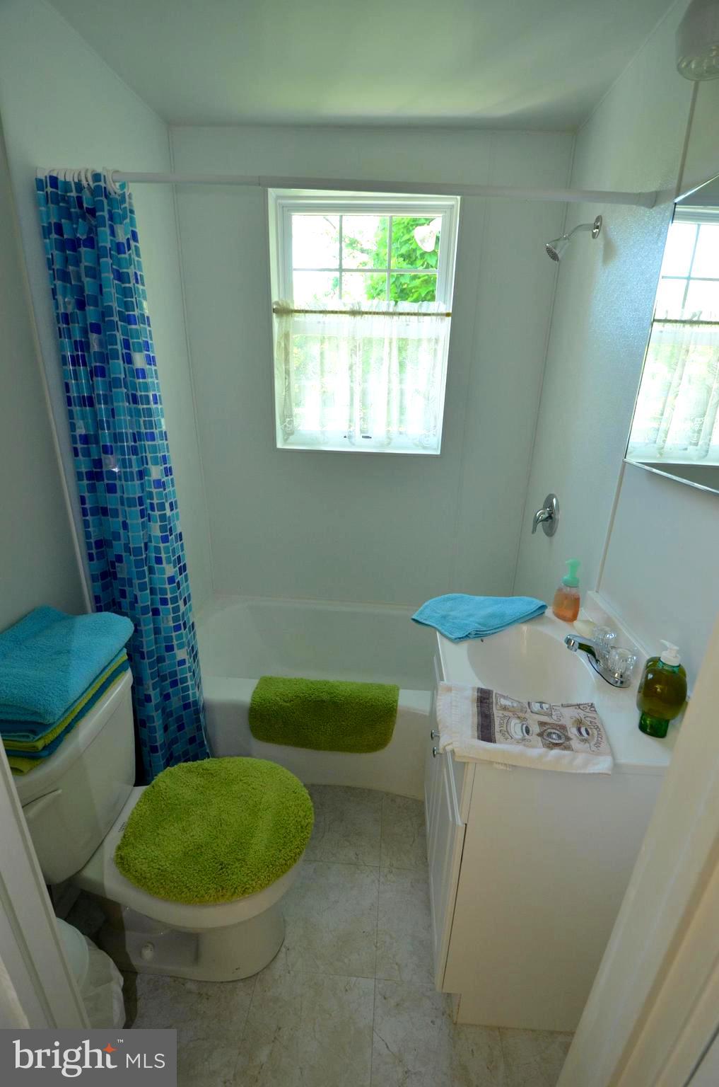 1416 Wrighton Road Lothian, MD 20711 - Photo 21 of 49 Full bath