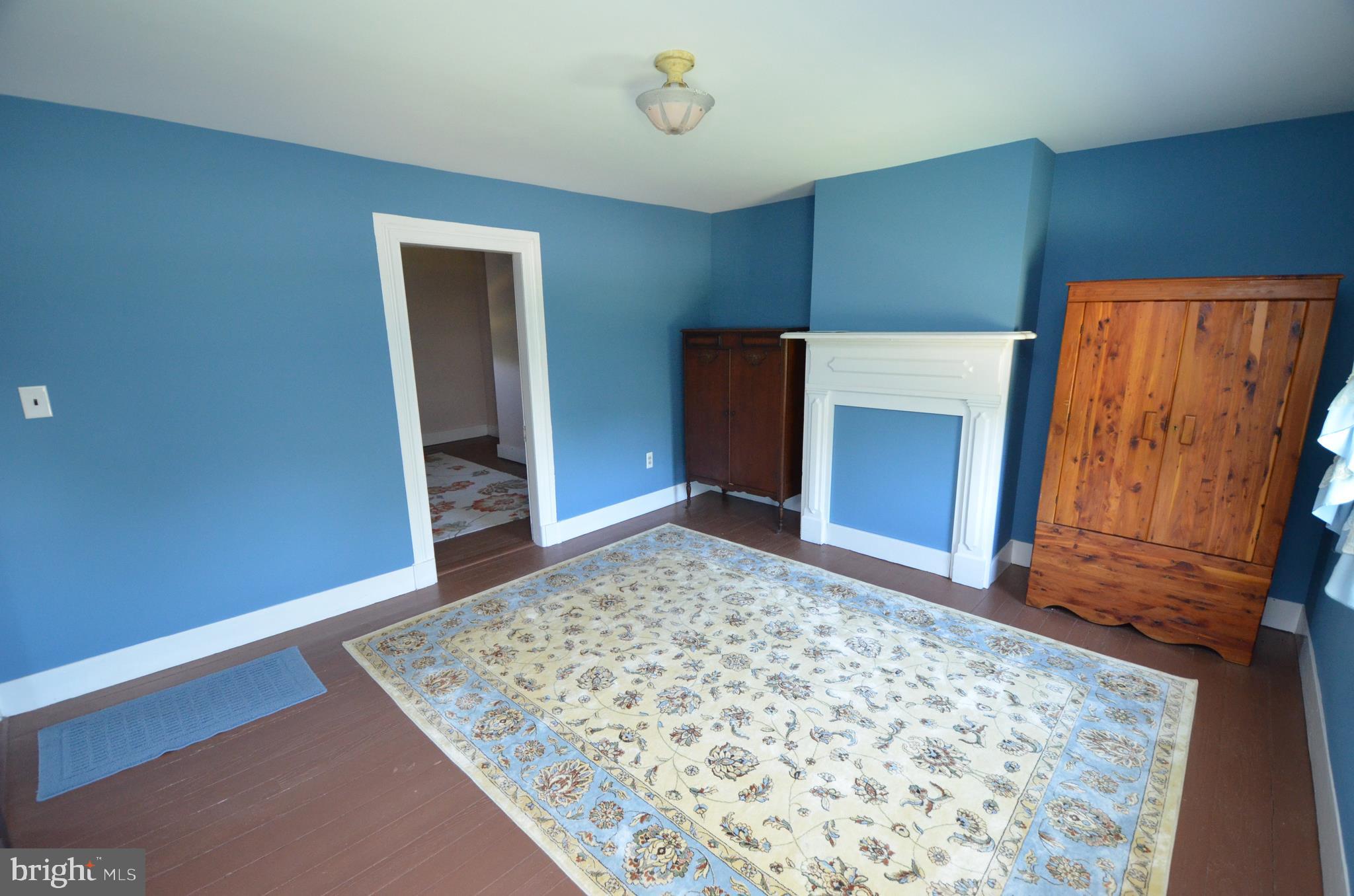 1416 Wrighton Road Lothian, MD 20711 - Photo 23 of 49 Owners bedroom