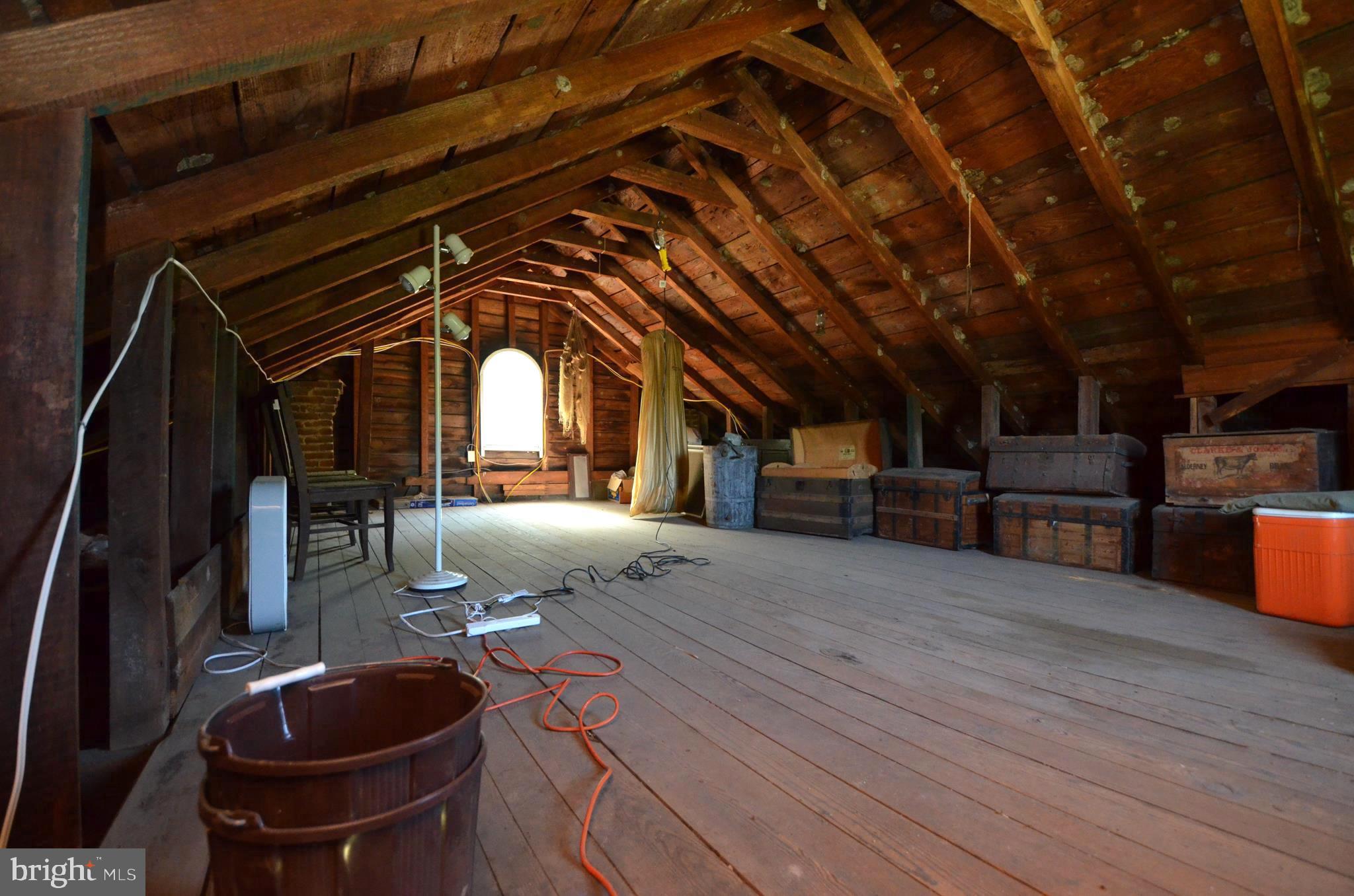 1416 Wrighton Road Lothian, MD 20711 - Photo 29 of 49 Attic