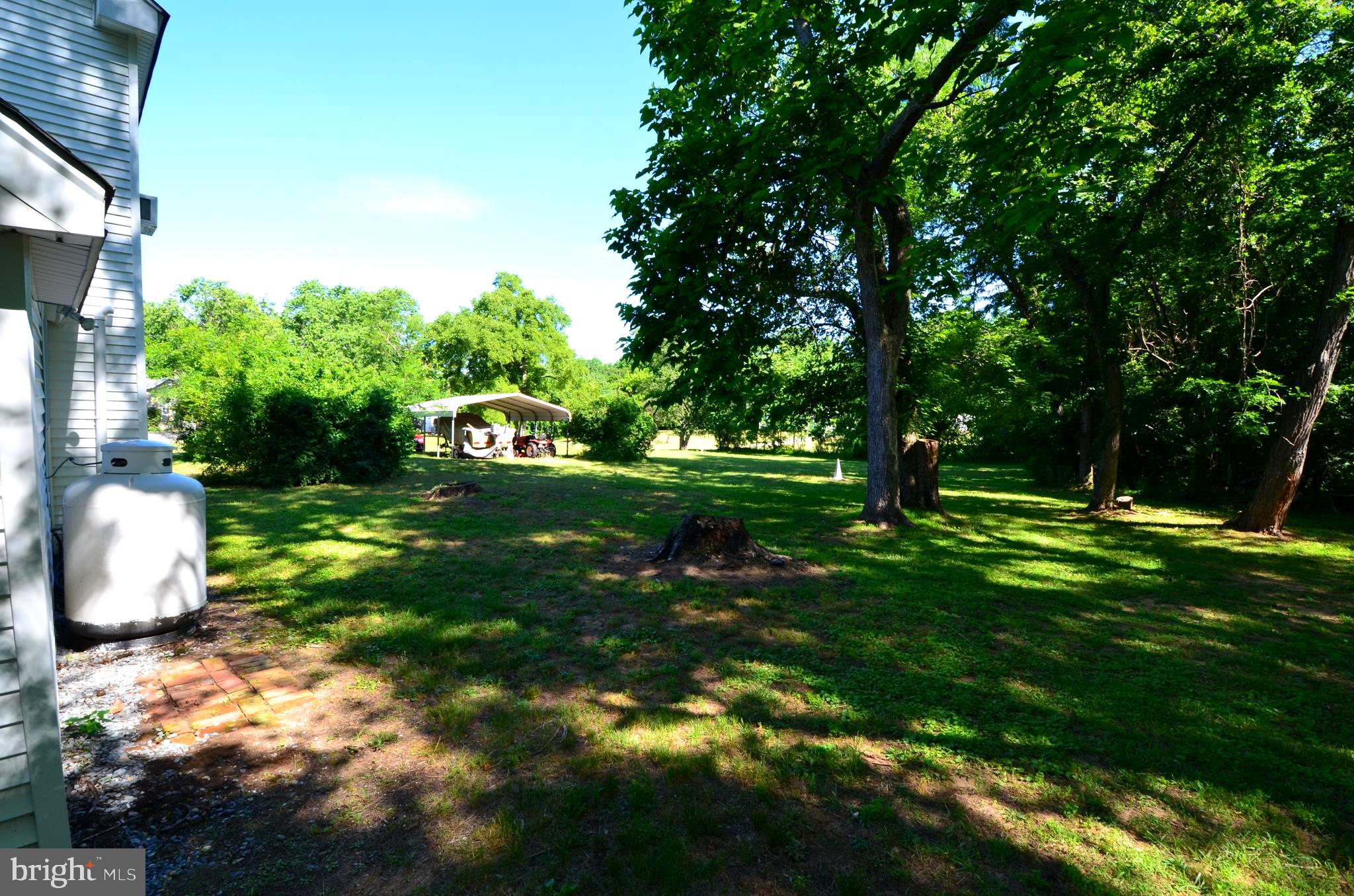 1416 Wrighton Road Lothian, MD 20711 - Photo 33 of 49 Rear yard