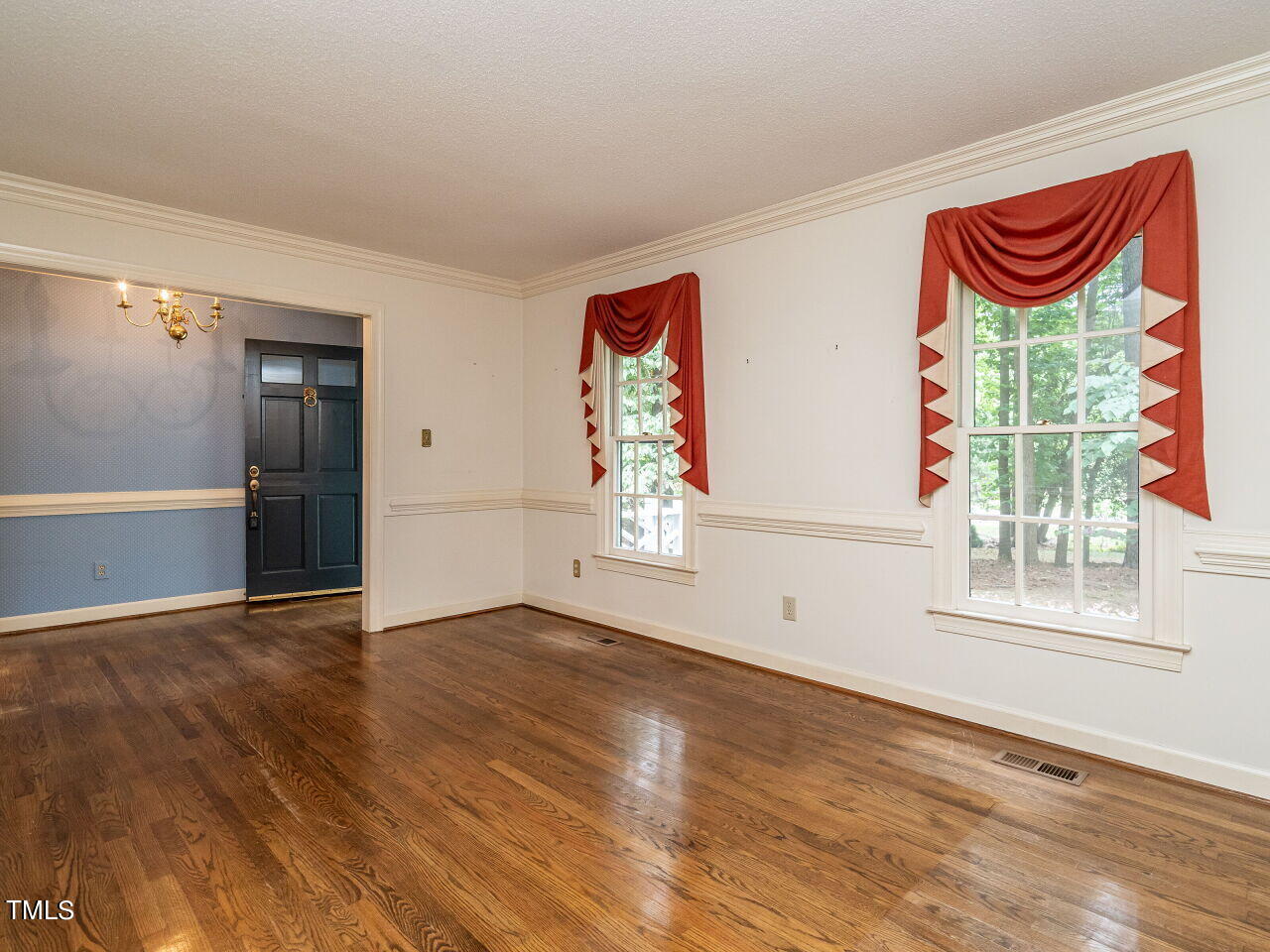 11413 Dunleith Drive Raleigh, NC 27614 - Photo 10 of 49 Living room