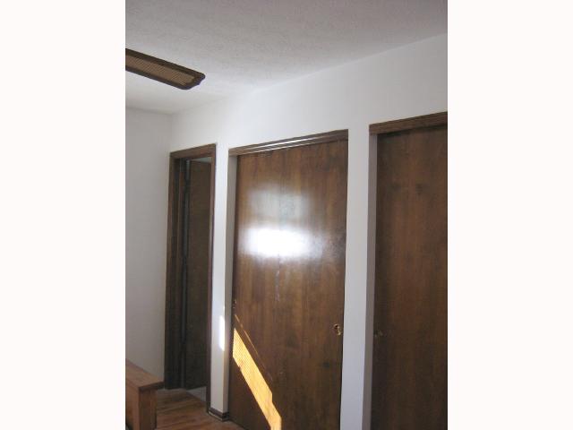 5507 Cedarbush Road Columbus, OH 43229 - Photo 13 of 17 Gallery Image 13