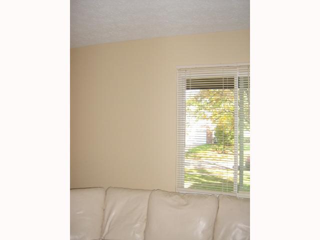 5507 Cedarbush Road Columbus, OH 43229 - Photo 5 of 17 Gallery Image 5