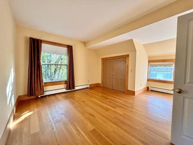 $2,250 | 527 Main Street, Unit 2, Ashfield, MA 01330