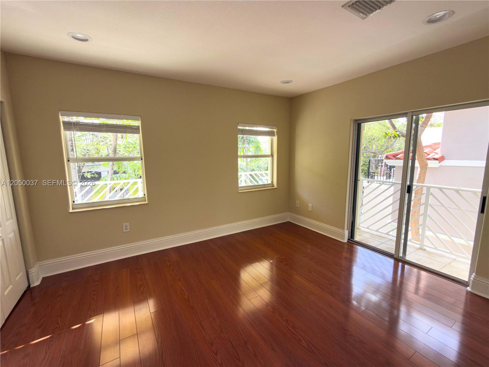 3148 Indiana Street, Unit 3148 Miami, FL 33133 - Photo 8 of 11 Front Bedroom