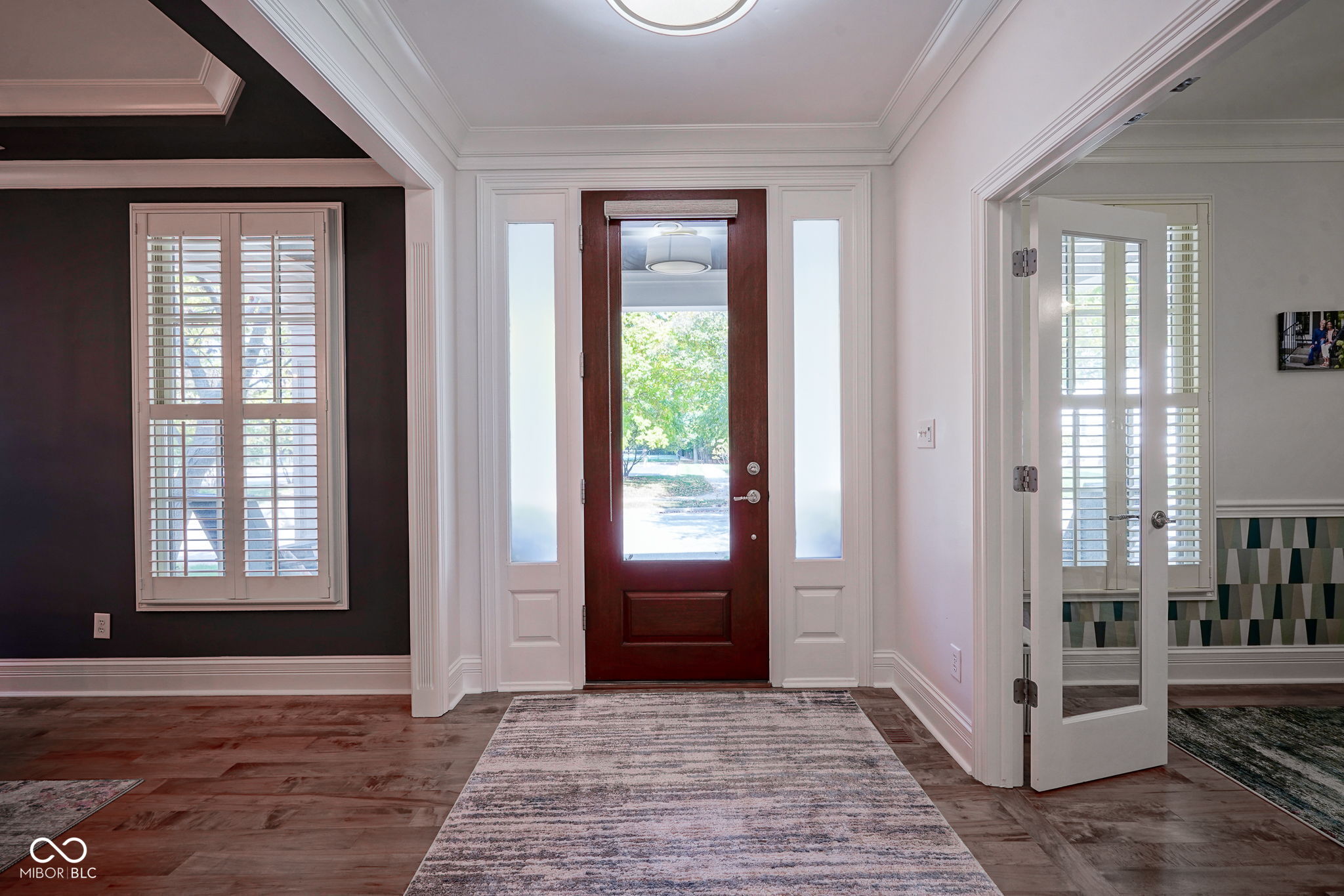 12510 Meeting House Road Carmel, IN 46032 - Photo 7 of 62 Gallery Image 7