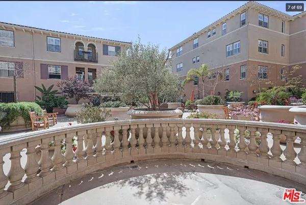 $1,300,000 | 13080 Pacific, Unit 111, Playa Vista, CA 90094