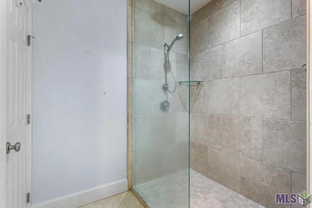 $389,000 | 7962 Wrenwood Boulevard, Unit B, Baton Rouge, LA 70809