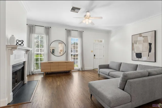 $389,000 | 7962 Wrenwood Boulevard, Unit B, Baton Rouge, LA 70809