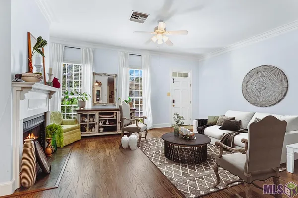 $379,000 | 7962 Wrenwood Boulevard, Unit B, Baton Rouge, LA 70809