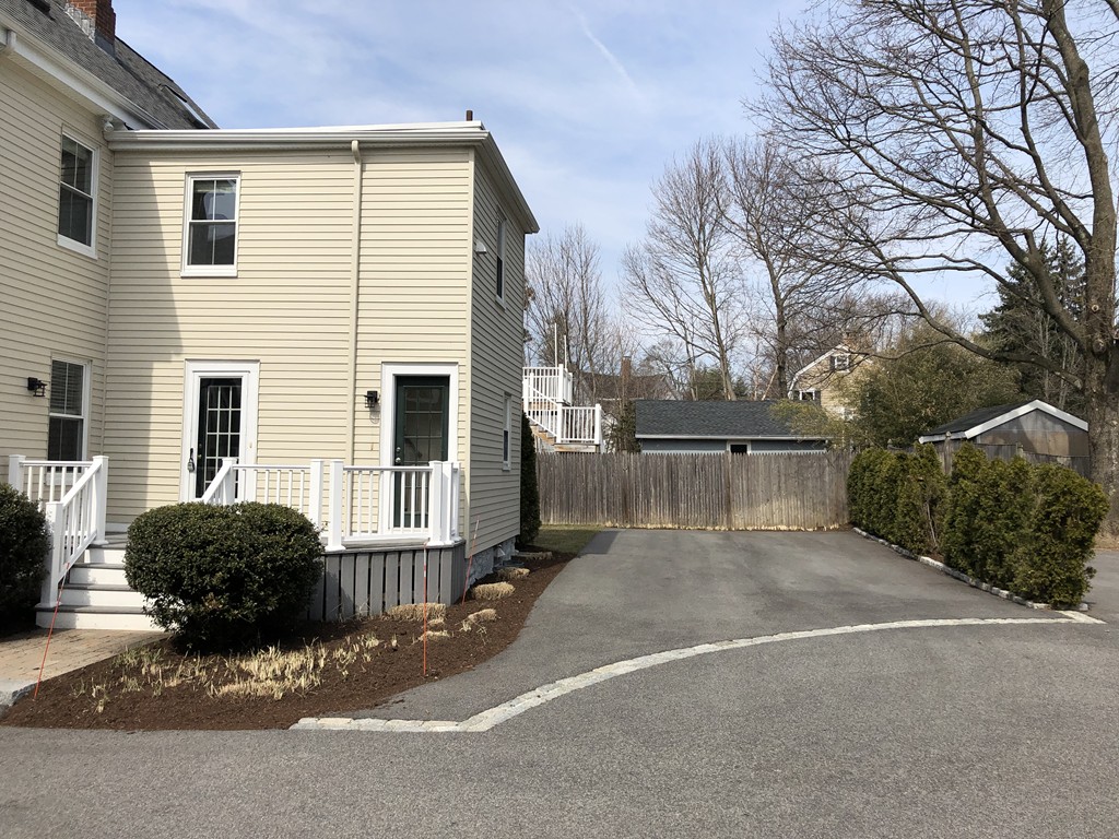 26 Pleasant Street, Unit 26 Needham, MA 02492 - Photo 4 of 19 Gallery Image 4