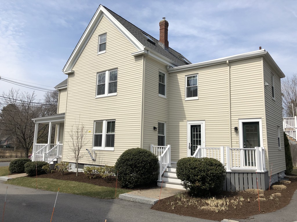 26 Pleasant Street, Unit 26 Needham, MA 02492 - Photo 5 of 19 Gallery Image 5