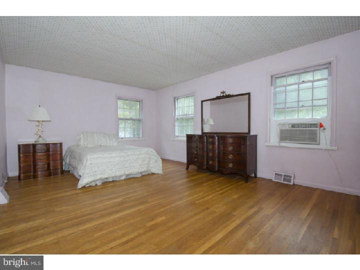 422 Levering Mill Road Merion Station, PA 19004 - Photo 11 of 20 Master Bedroom
