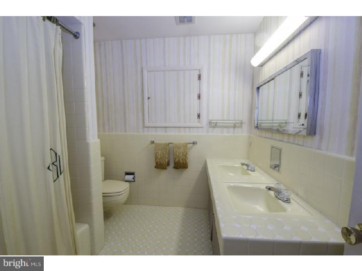 422 Levering Mill Road Merion Station, PA 19004 - Photo 16 of 20 Bathroom