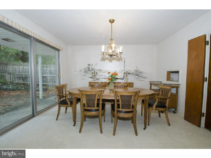 422 Levering Mill Road Merion Station, PA 19004 - Photo 6 of 20 Dining Room