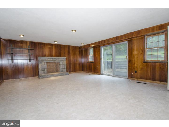 422 Levering Mill Road Merion Station, PA 19004 - Photo 7 of 20 Family Room
