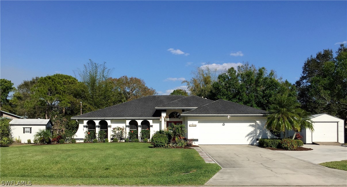 17920 Chesterfield Road North Fort Myers, FL 33917 - Photo 1 of 25 Gallery Image 1