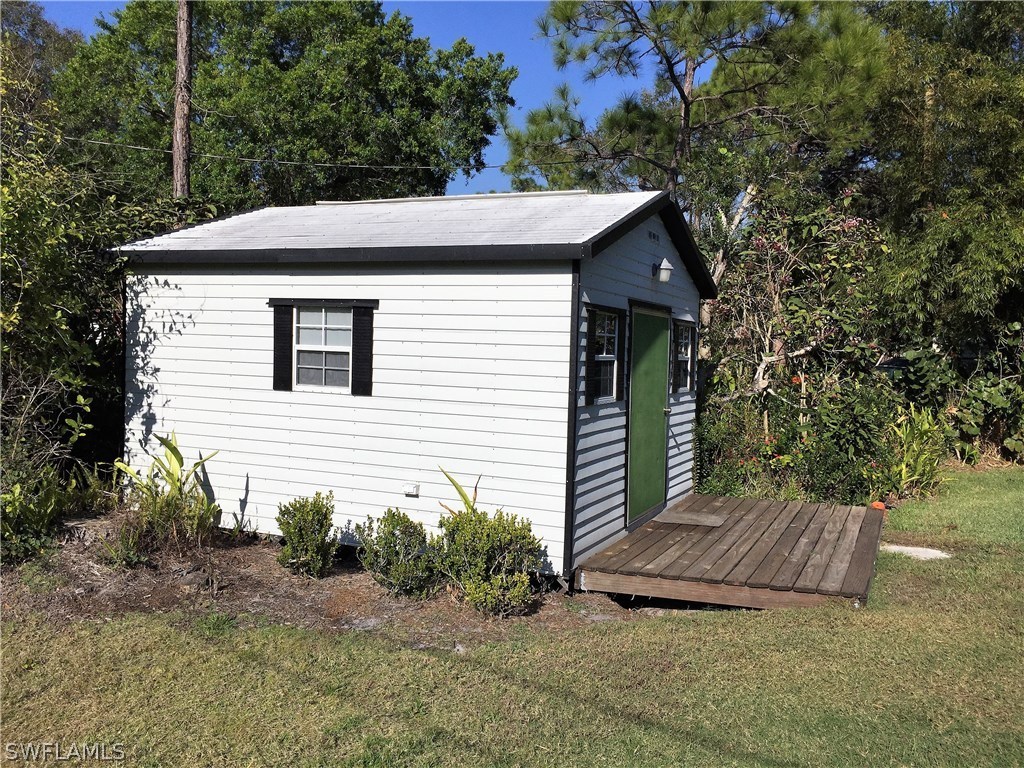 17920 Chesterfield Road North Fort Myers, FL 33917 - Photo 24 of 25 Gallery Image 24