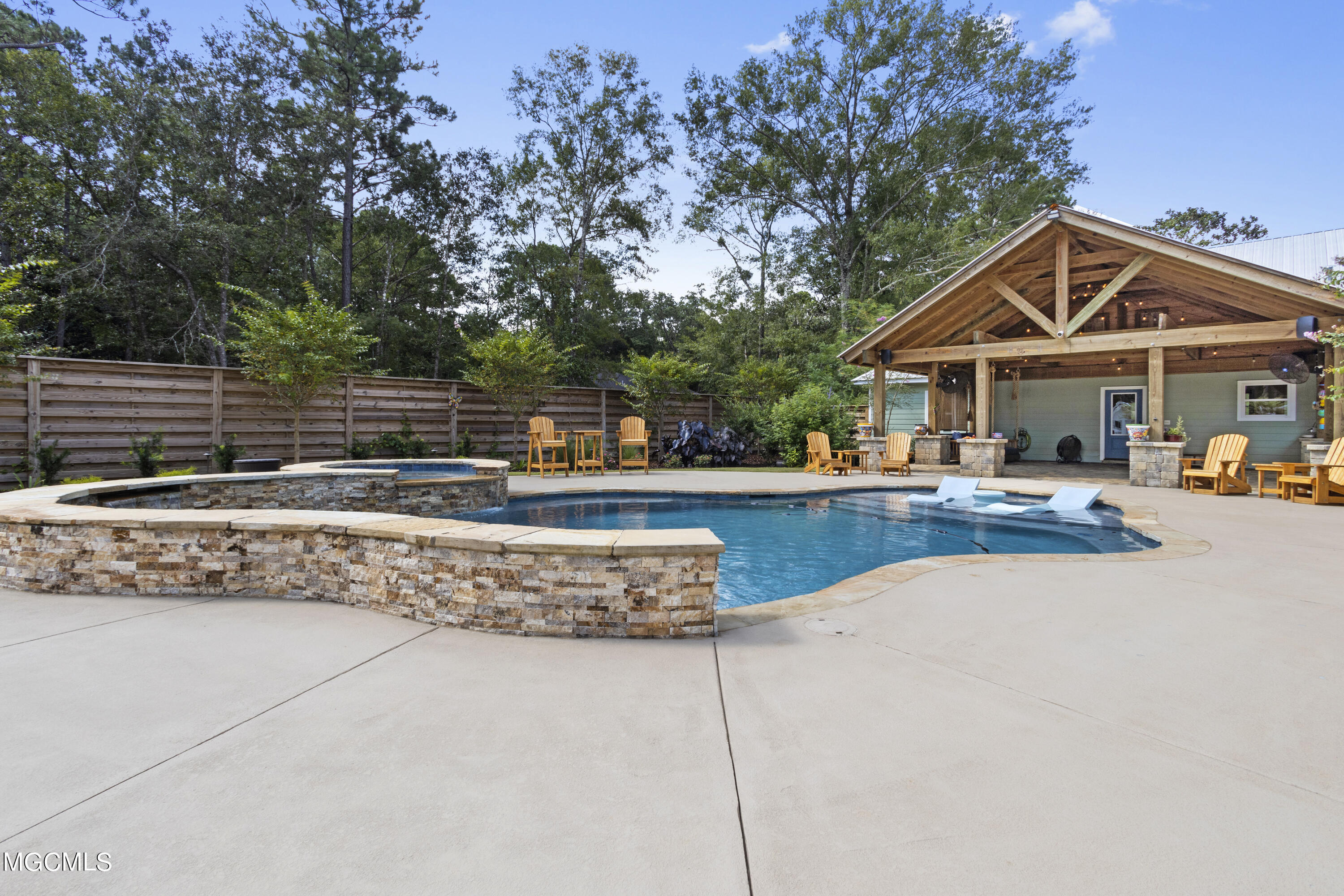 7800 Tapp Road Ocean Springs, MS 39564 - Photo 36 of 63 039