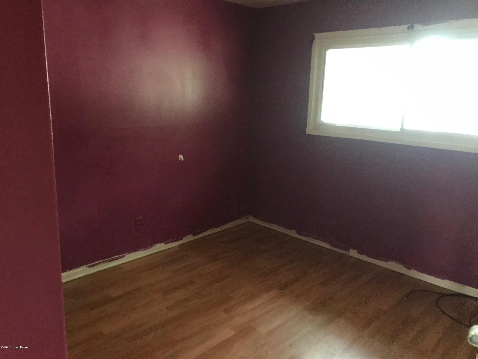 414 Mac Brae Road Louisville, KY 40214 - Photo 23 of 35 IMG_2270 (002)