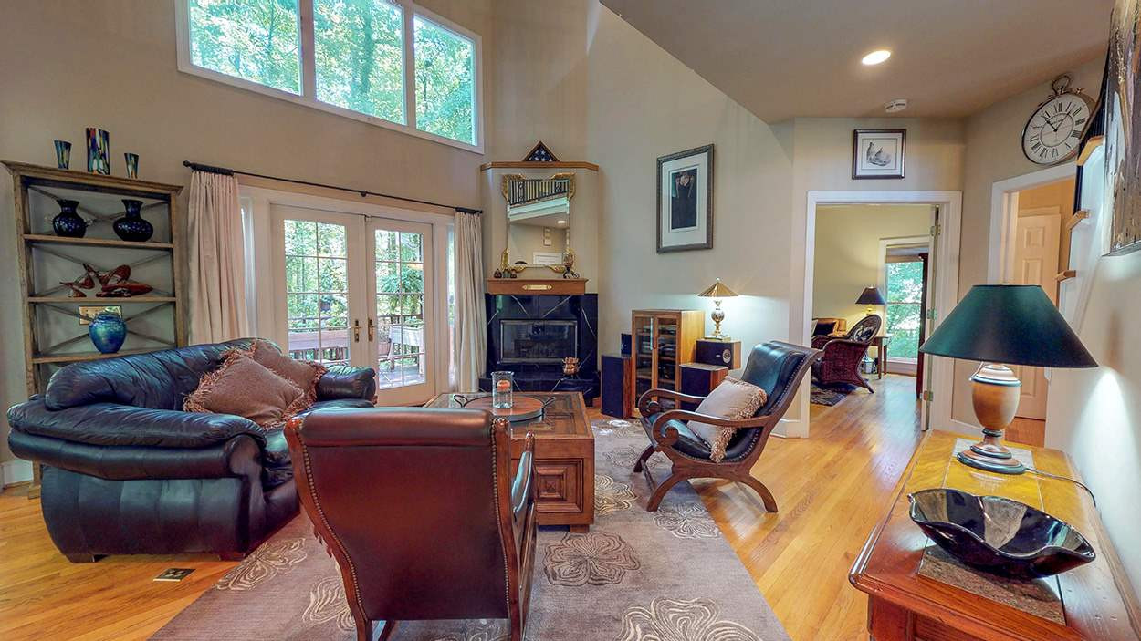3545 Hope Valley Road Durham, NC 27707 - Photo 5 of 30 Den/Family/Great Room