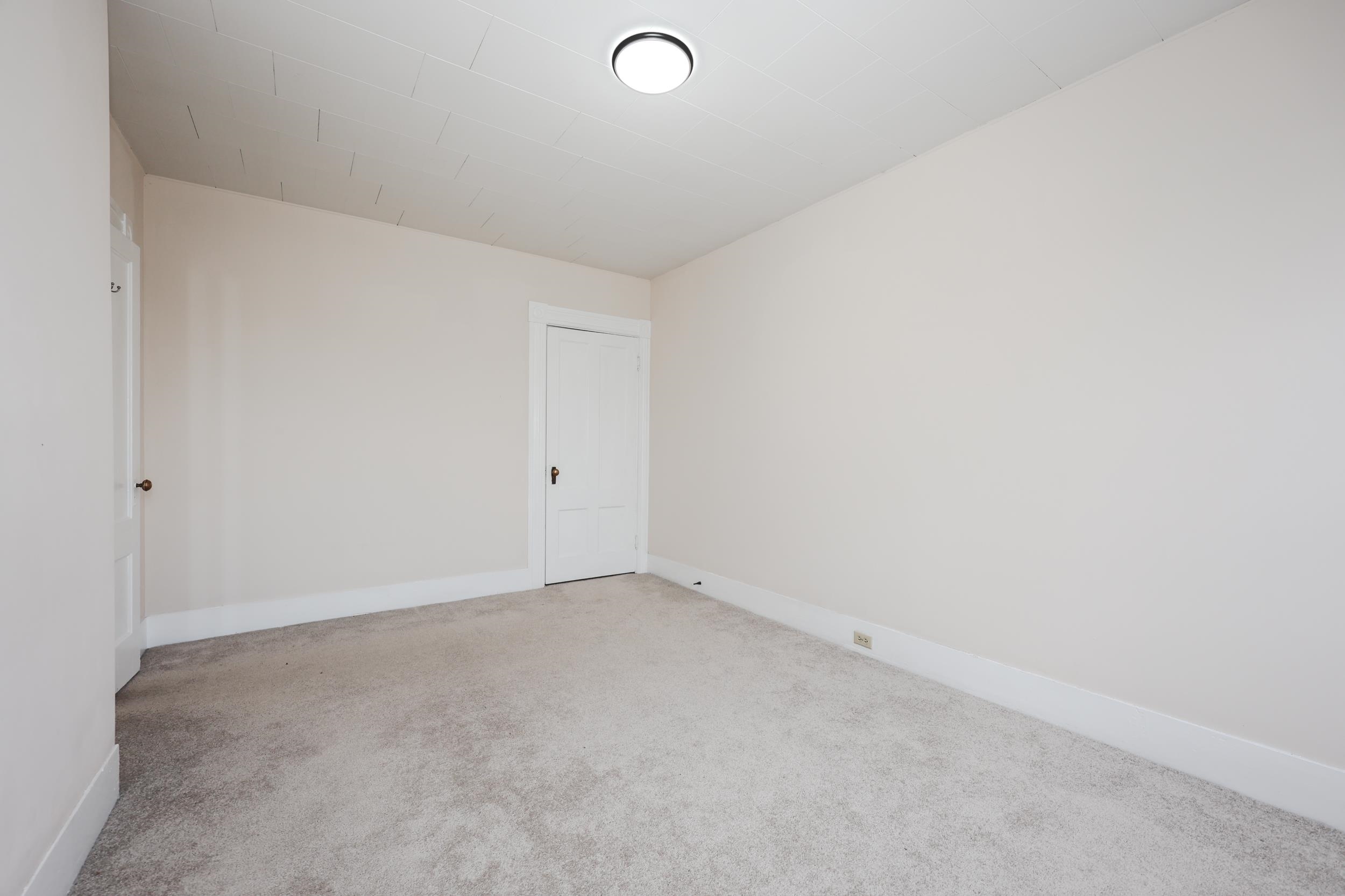 97 Bridge Street, Unit 9 Manchester, NH 03101 - Photo 14 of 35