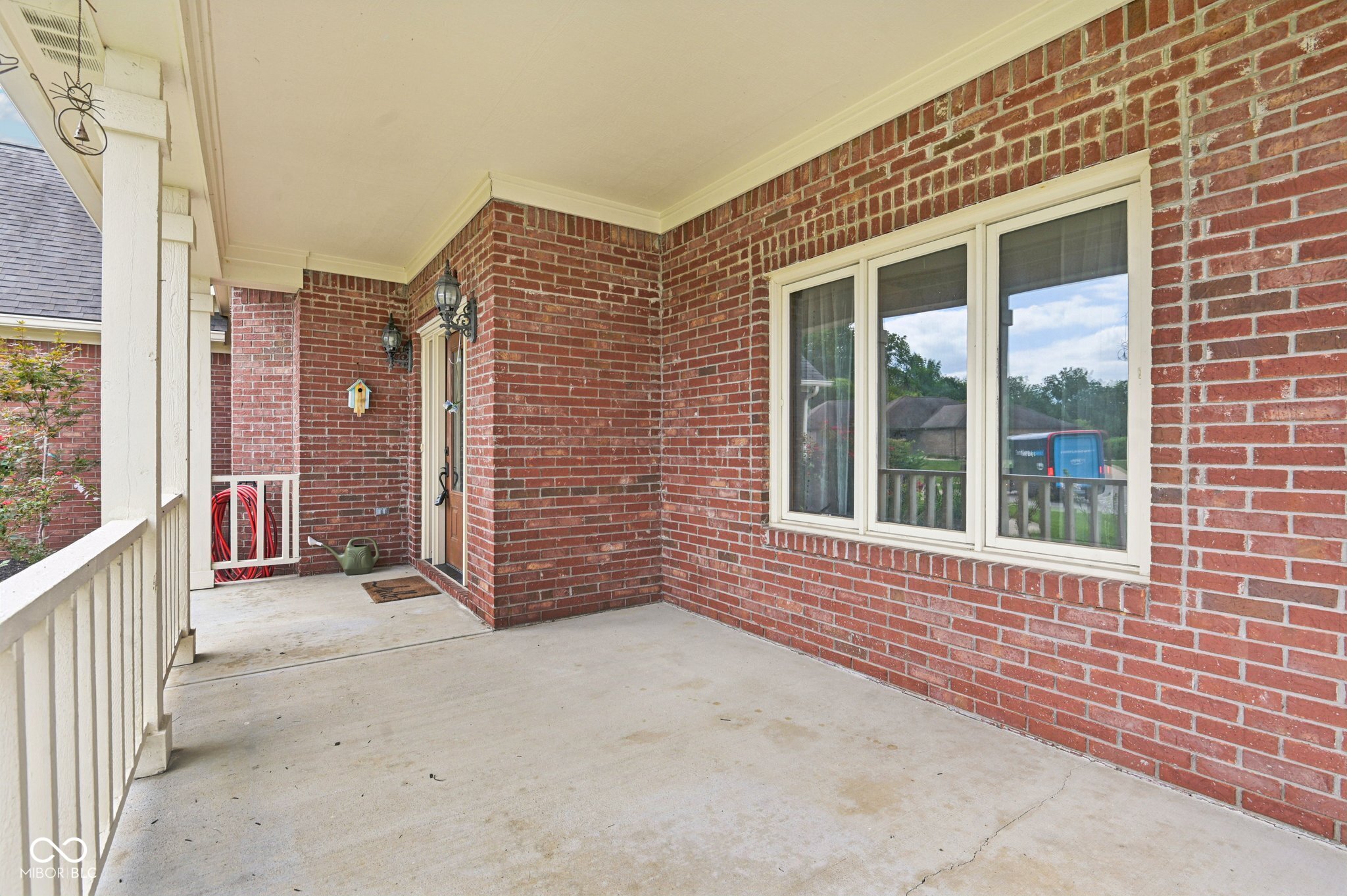 7082 Hunters Ridge Drive Plainfield, IN 46168 - Photo 3 of 45 Gallery Image 3