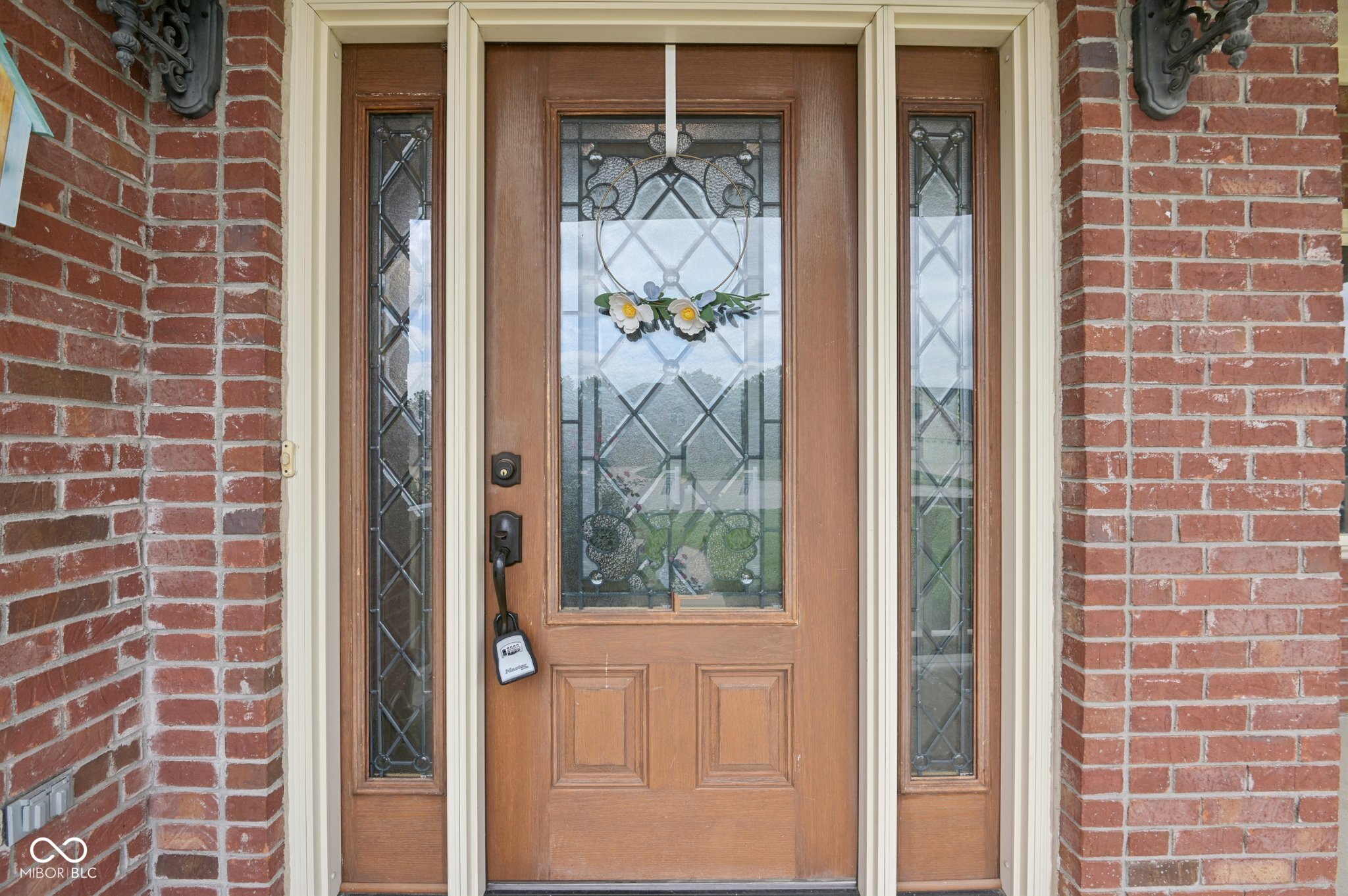 7082 Hunters Ridge Drive Plainfield, IN 46168 - Photo 4 of 45 Gallery Image 4