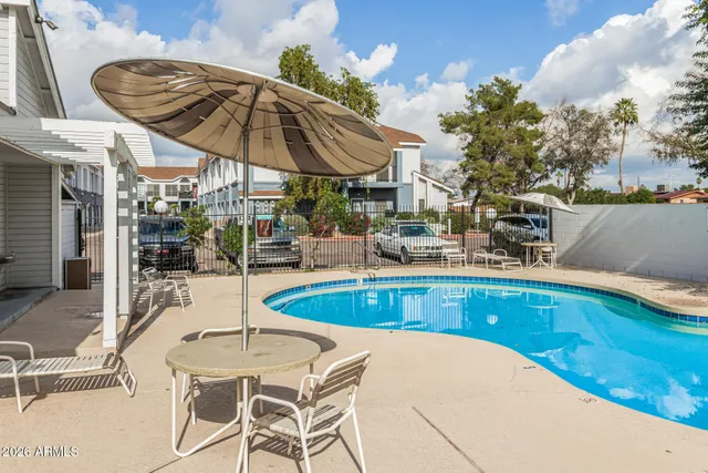$1,795 | 8888 North 47th Avenue, Unit 240, Glendale, AZ 85302
