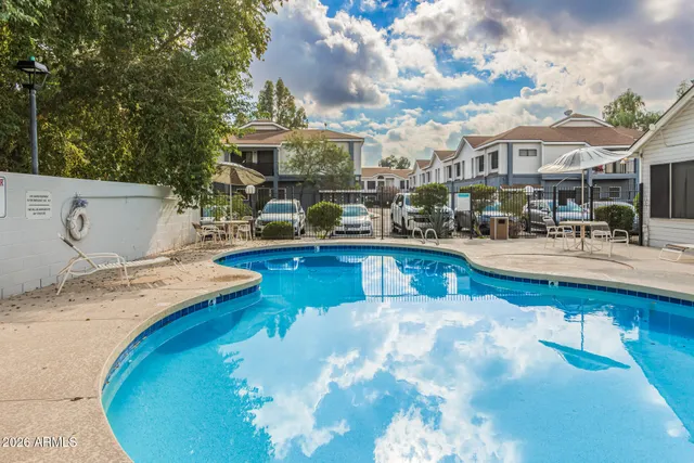 $1,795 | 8888 North 47th Avenue, Unit 240, Glendale, AZ 85302