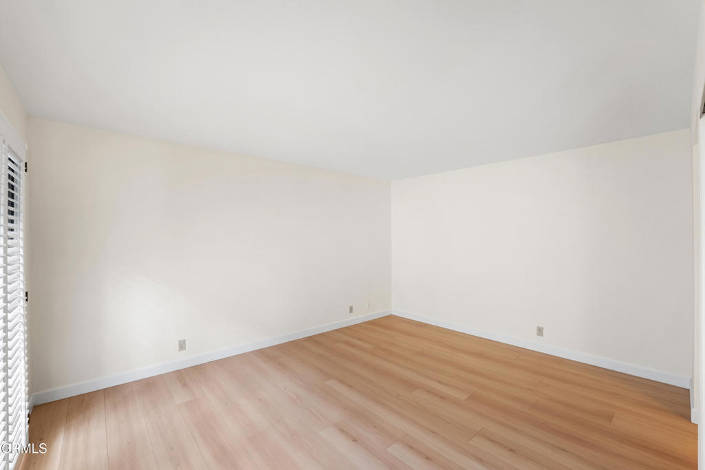 4630 Eastbourne Bay Oxnard, CA 93035 - Photo 11 of 18