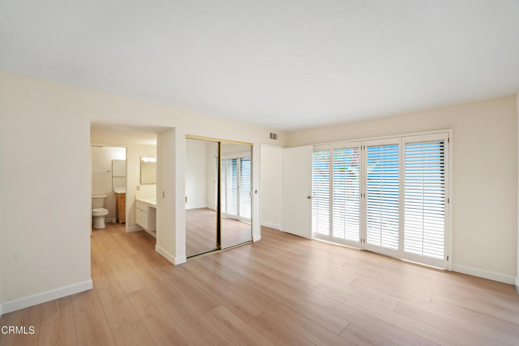 4630 Eastbourne Bay Oxnard, CA 93035 - Photo 12 of 18