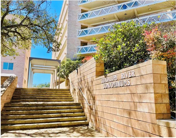 $225,000 | 1012-3b Guadalupe Street, Kerrville, TX 78028