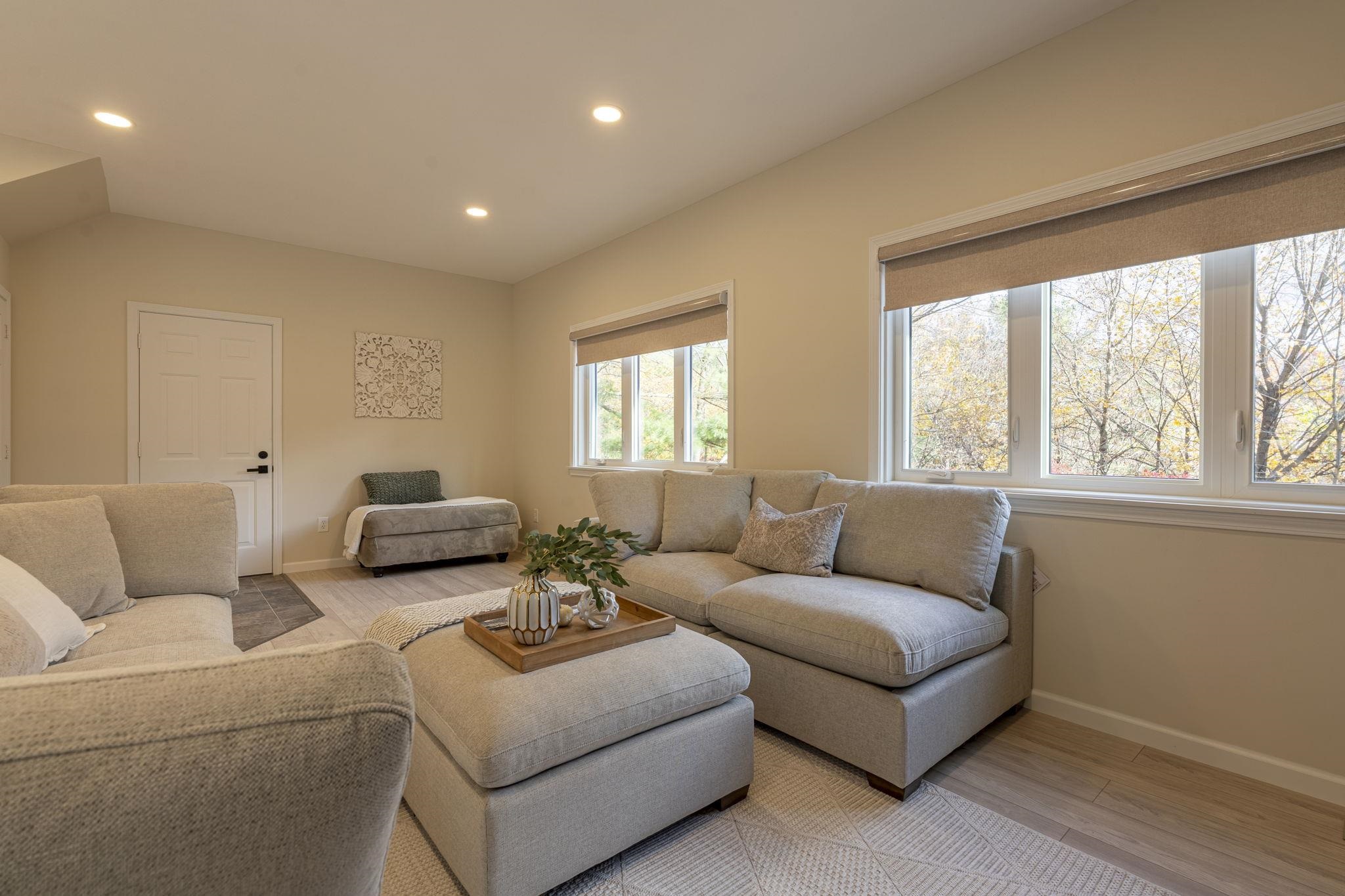 16 Laurel Court Nashua, NH 03062 - Photo 11 of 60