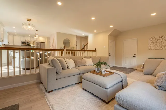 $570,000 | 16 Laurel Court, Nashua, NH 03062