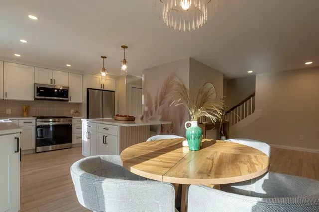 $570,000 | 16 Laurel Court, Nashua, NH 03062