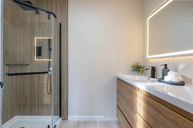 $570,000 | 16 Laurel Court, Nashua, NH 03062