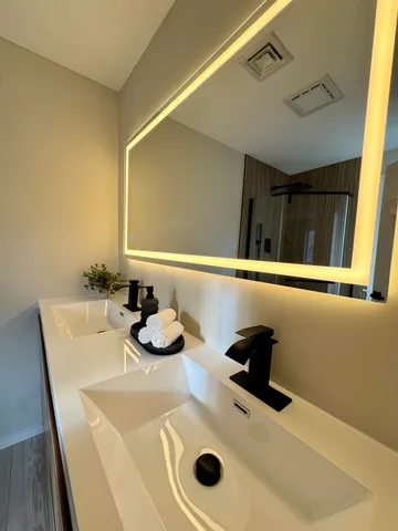 $570,000 | 16 Laurel Court, Nashua, NH 03062