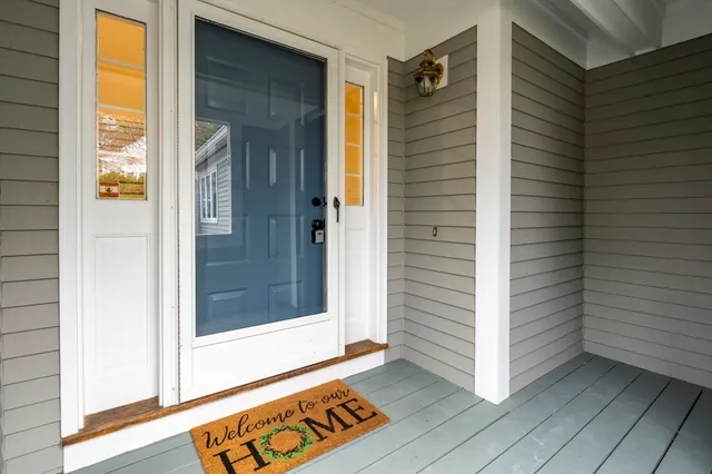 $570,000 | 16 Laurel Court, Nashua, NH 03062