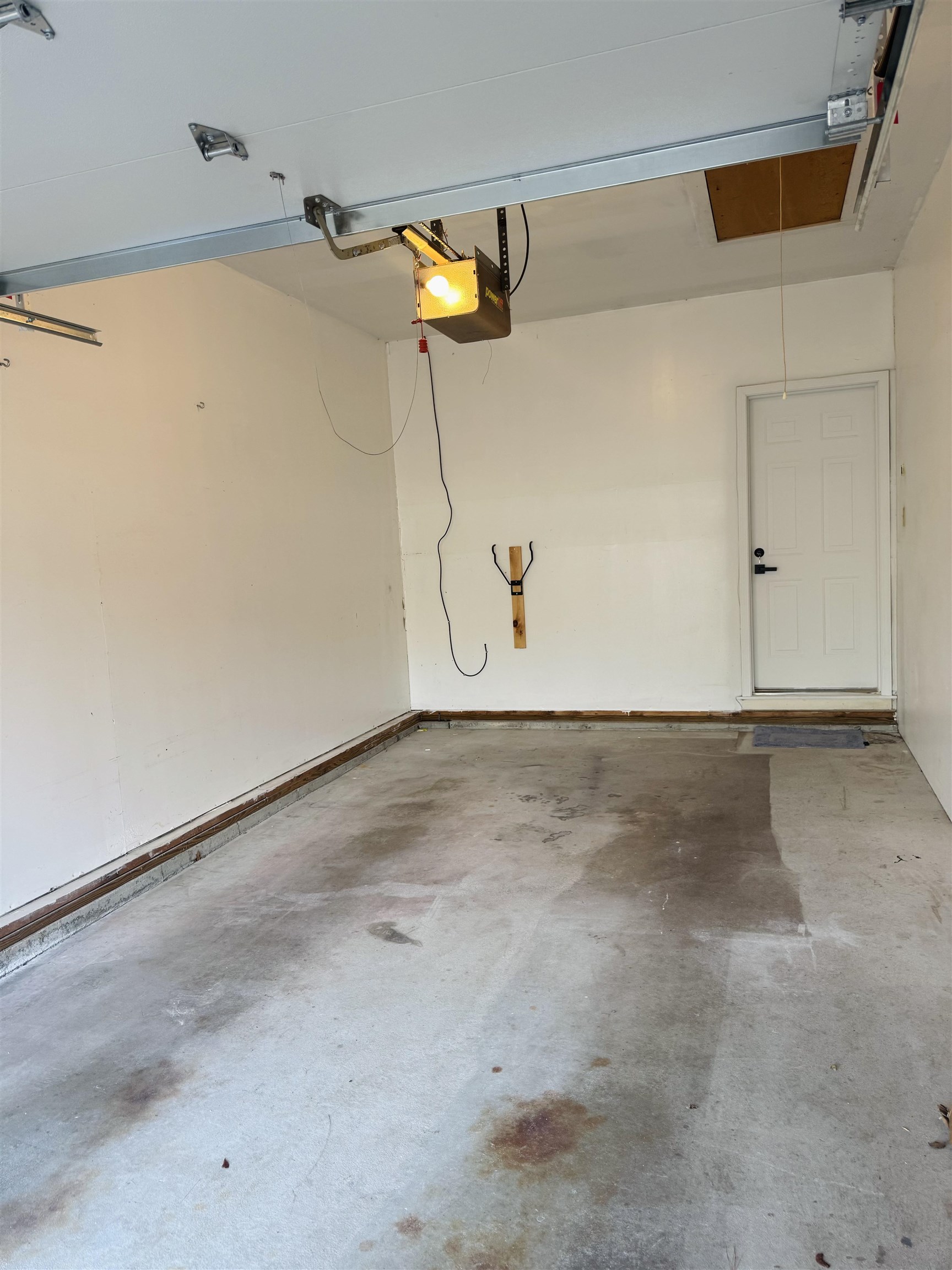 16 Laurel Court Nashua, NH 03062 - Photo 53 of 60