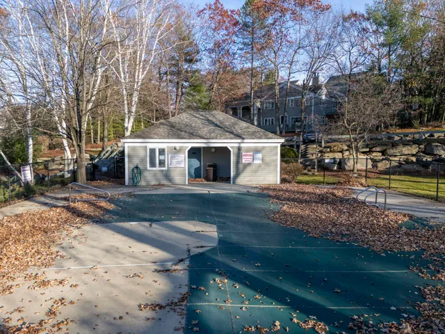 $570,000 | 16 Laurel Court, Nashua, NH 03062